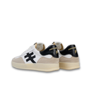 Iconic II Sneaker-12